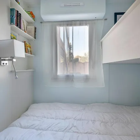 Διαμέρισμα Face Pour 4 Personnes *