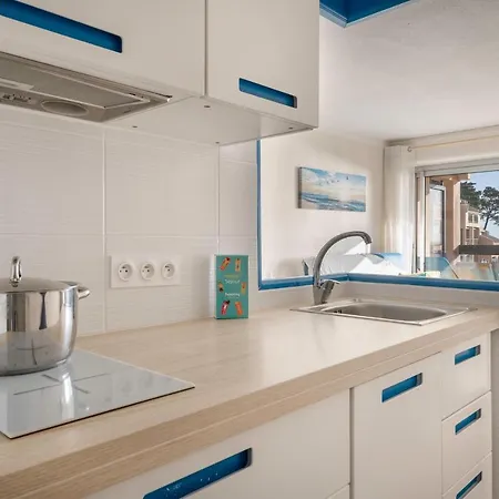 Face Pour 4 Personnes 포르닉