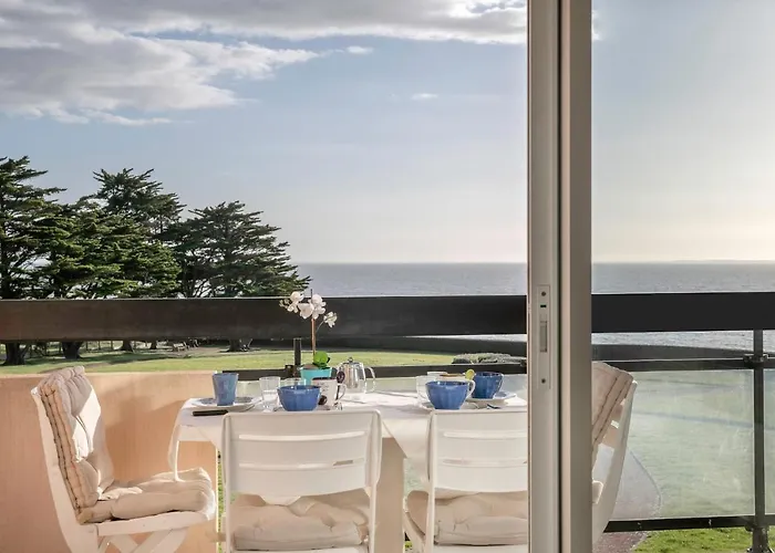 Face Pour 4 Personnes Appartement *